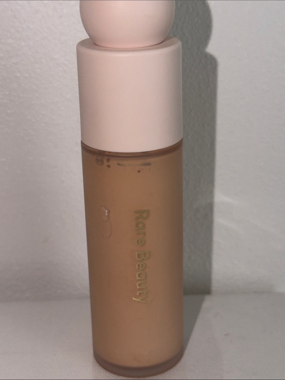 Rare Beauty foundation 180